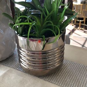 Meet your Posher, Ria